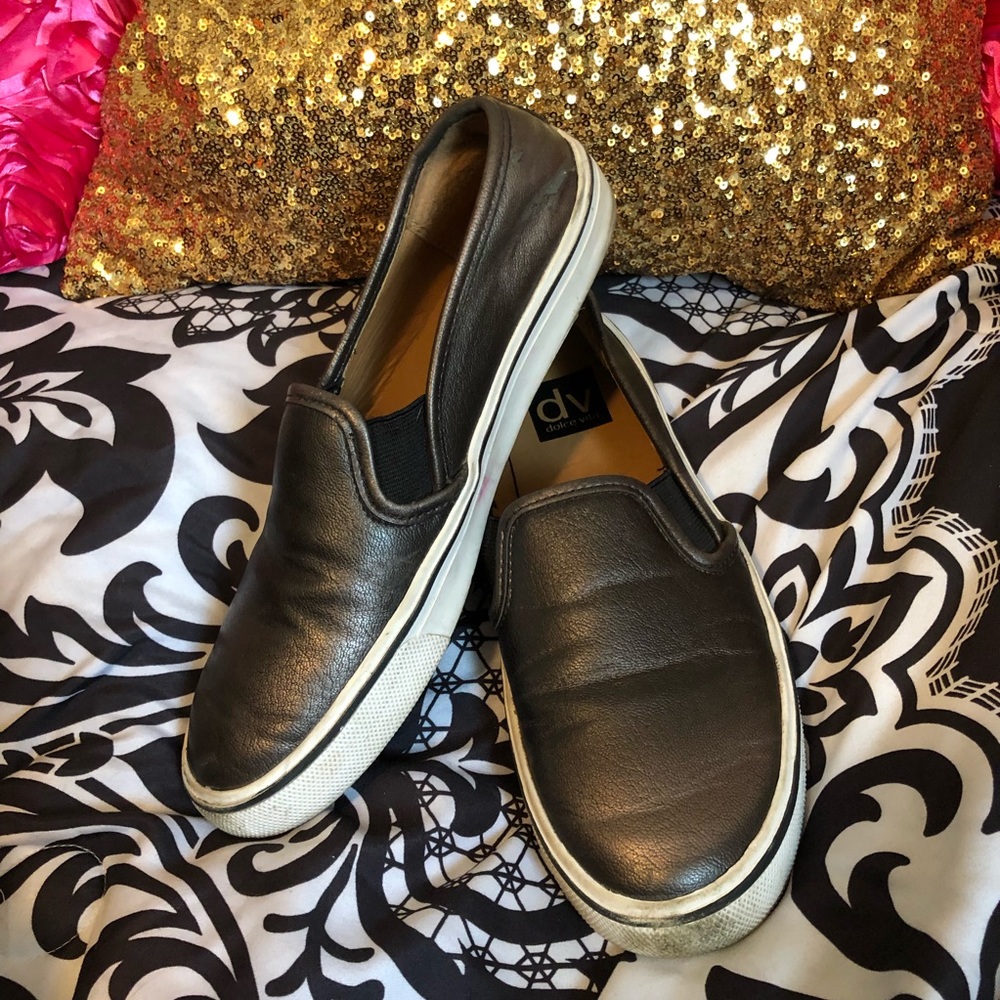 Dolce Vita slip on sneakers Sz 7